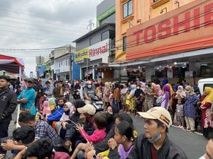 Warga Depok Antusias Hadiri Peresmian Underpass Dewi Sartika Warga Depok Antusias Hadiri Peresmian Underpass Dewi Sartika