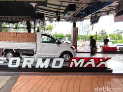 Penjualan Wuling Formo Max di Indonesia, Masih Jauh dari Carry-Gran Max