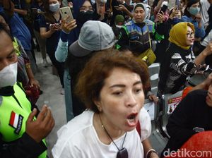 Beragam Reaksi Pendukung Richard Eliezer Usai Sidang Tuntutan