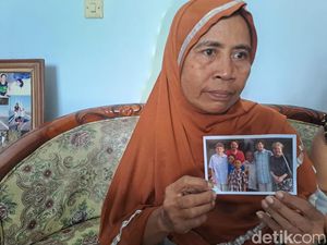 Kisah Bu Tin Ajari Bahasa Jawa Bule AS yang Menemuinya Usai 10 Tahun Pisah Kisah Bu Tin Ajari Bahasa Jawa Bule AS yang Menemuinya Usai 10 Tahun Pisah