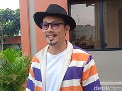 Jawaban Denny Sumargo Ditanya Mau/Tidak Jadi Mualaf