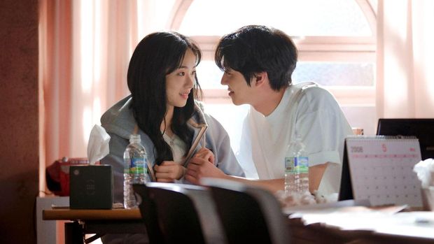 Drama Korea A Time Called You (2023) Drama Korea A Time Called You (2023)