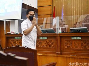5 Kali Momen Penggemar Eliezer Bikin Sidang Geger 5 Kali Momen Penggemar Eliezer Bikin Sidang Geger