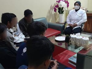 Ortu 6 Pemerkosa Anak Ngaku Beri Rp 62 Juta ke LSM, Korban Terima Rp 30 Juta Ortu 6 Pemerkosa Anak Ngaku Beri Rp 62 Juta ke LSM, Korban Terima Rp 30 Juta