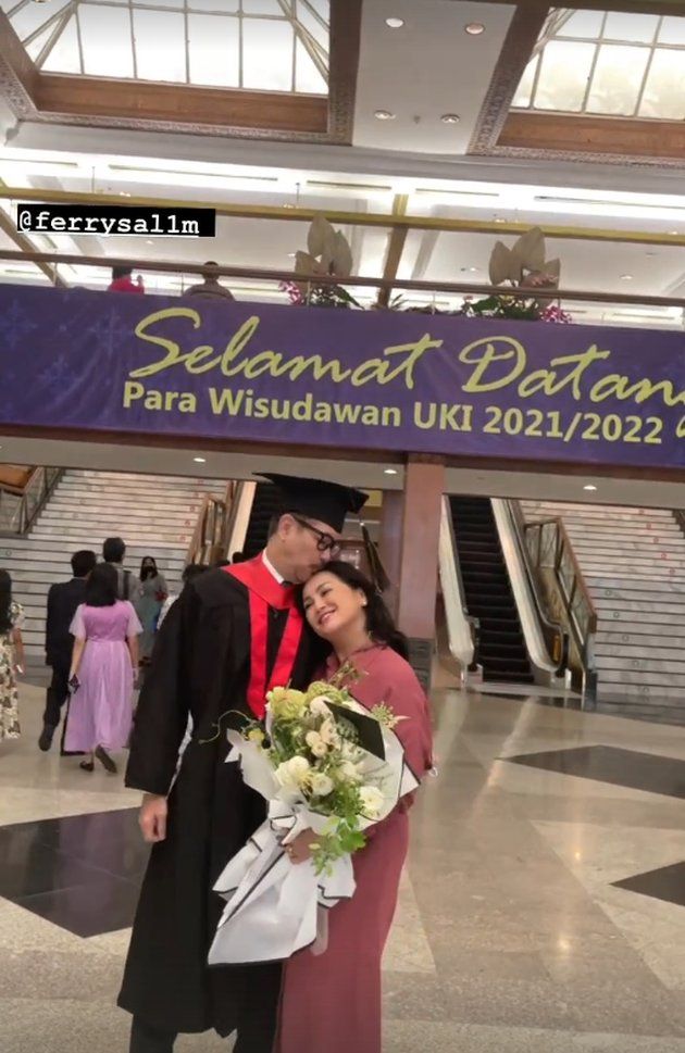 Ferry Salim