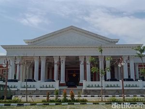 Intip Fasilitas Grha Bung Karno Klaten Rp 90 M, Berdaya Tampung 3.000 Orang Intip Fasilitas Grha Bung Karno Klaten Rp 90 M, Berdaya Tampung 3.000 Orang