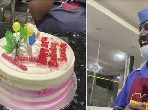 Haru! Pelanggan Ini Beri Kue Ultah ke Pelayan Resto Langganannya Haru! Pelanggan Ini Beri Kue Ultah ke Pelayan Resto Langganannya