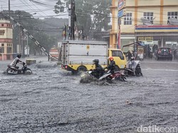 Waspada Hujan Sangat Lebat di Wilayah Ini, Cek Cara Antisipasinya di Sini