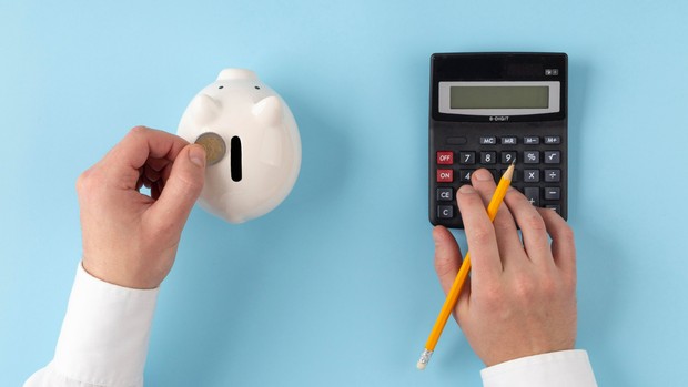 setiap orang harus memiliki perencanaan keuangan yang baik agar tidak susah di kemudian hari