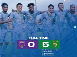 Persebaya Pesta Gol, Terkam Persita 5-0