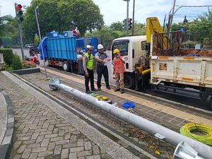 Jembrana Pasang Tiang ETLE, Hati-hati Kena Tilang Otomatis Jembrana Pasang Tiang ETLE, Hati-hati Kena Tilang Otomatis