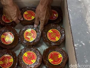 Toko Kue Tek Kie Bandung: Lokasi, Harga Kue, dan Sejarahnya Toko Kue Tek Kie Bandung: Lokasi, Harga Kue, dan Sejarahnya