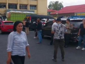 Gempa 7,1 Sulut Terasa di Manado, Warga Berhamburan ke Luar Gedung Gempa 7,1 Sulut Terasa di Manado, Warga Berhamburan ke Luar Gedung