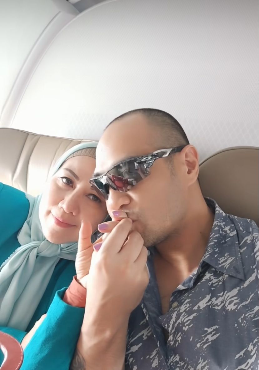 Venna Melinda dan Ferry Irawan Venna Melinda dan Ferry Irawan