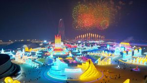 Warna-warni Festival Es Terbesar Dunia di Harbin China