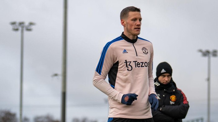 MANCHESTER, ENGLAND - JANUARY 15: (EXCLUSIVE COVERAGE) Wout Weghorst of Manchester United in action during a first team training session at Carrington Training Ground on January 15, 2023 in Manchester, England. (Photo by Ash Donelon/Manchester United via Getty Images)