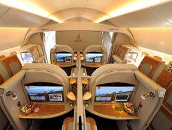 Pesawat Jumbo Merapat ke Bali