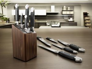 5 Chef Ungkap Alat Dapur Andalan Mereka, Ini Daftarnya! 5 Chef Ungkap Alat Dapur Andalan Mereka, Ini Daftarnya!