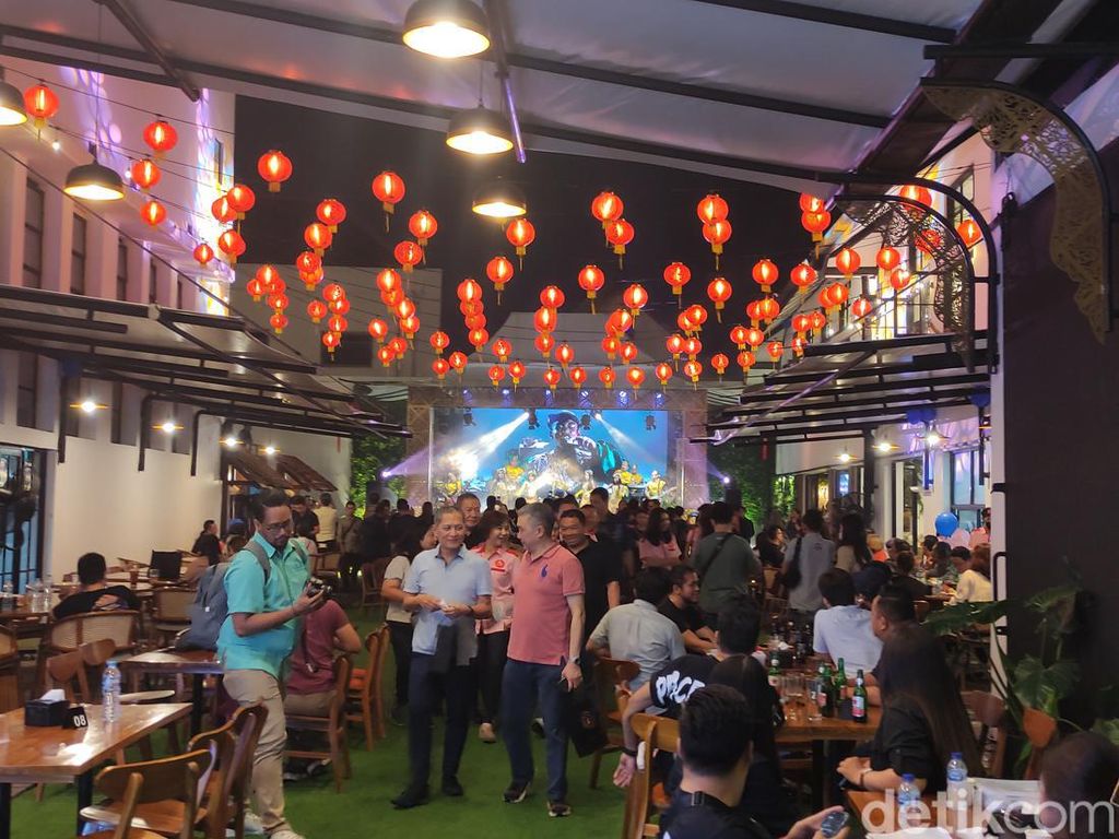 Gedung Heritage Borsumij Disulap Jadi Pusat Kuliner Kota Lama Semarang Gedung Heritage Borsumij Disulap Jadi Pusat Kuliner Kota Lama Semarang