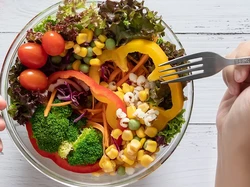 3 Manfaat Intermittent Fasting, Pola Diet yang Populer