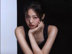 Jennie BLACKPINK Cedera Wajah Jelang Konser di Jakarta Pekan Depan Jennie BLACKPINK Cedera Wajah Jelang Konser di Jakarta Pekan Depan