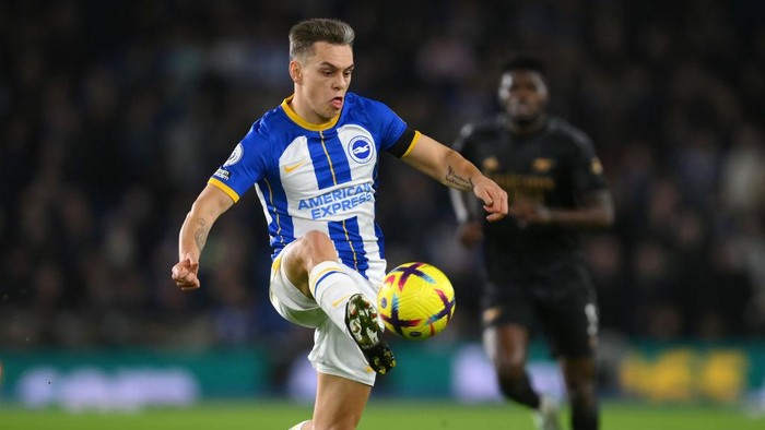 BRIGHTON, ENGLAND - DECEMBER 31: Leandro Trossard of Brighton & Hove Albion controls the ball during the Premier League match between Brighton & Hove Albion and Arsenal FC at American Express Community Stadium on December 31, 2022 in Brighton, England. (Photo by Mike Hewitt/Getty Images)