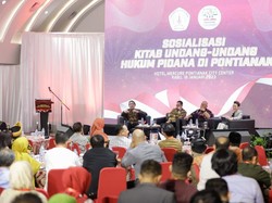 MAHUPIKI Sosialisasi KUHP di Pontianak, Libatkan Guru Besar Fakultas Hukum