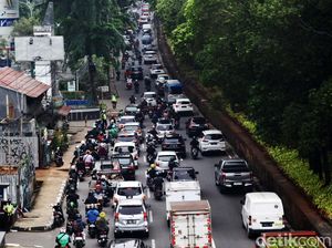 Pemprov DKI Akan Uji Coba Pembagian Jam Masuk Kantor Jam 8 dan Jam 10 Pagi Pemprov DKI Akan Uji Coba Pembagian Jam Masuk Kantor Jam 8 dan Jam 10 Pagi