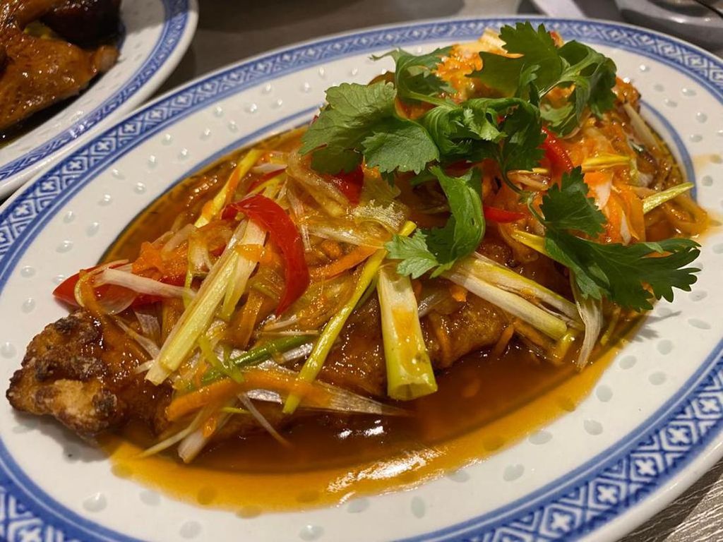 5 Restoran Chinese Food Legendaris Ini Punya Menu Peranakan Lengkap