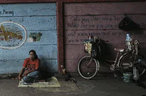 Mural Kusam yang Bikin Tembok Jakarta Kumuh Mural Kusam yang Bikin Tembok Jakarta Kumuh