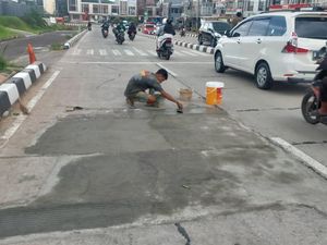 PUPR Depok Bantah Jalan GDC Retak: Masih Pemeliharaan, Kita Perbaiki