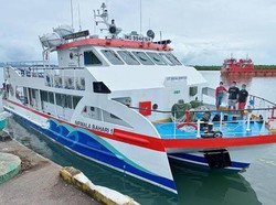 Ada Kapal Transparan, Wisatawan Bisa Lihat Pemandangan Bawah Laut Likupang