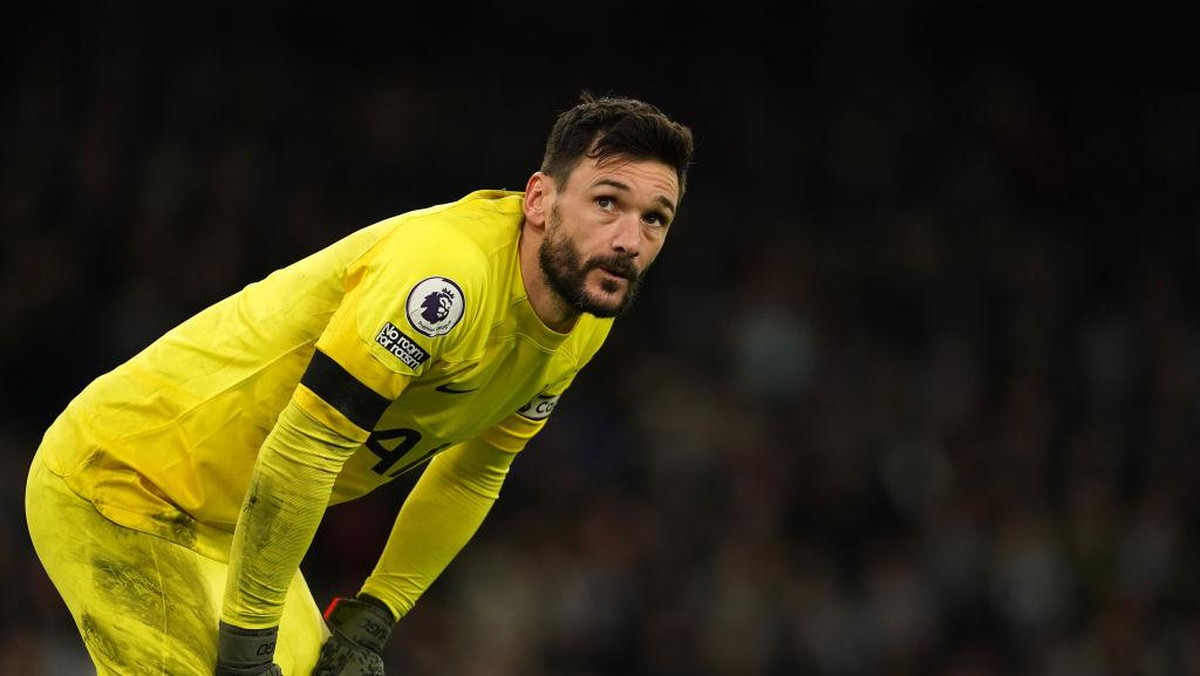 Hugo Lloris dianggap jadi titik lemah Tottenham Hotspur (PA Images via Getty Images/Martin Rickett - PA Images)
