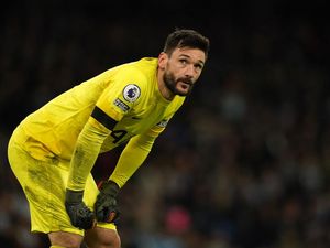 Terasingkan di Tottenham, Lloris Mau Pindah ke Los Angeles FC
