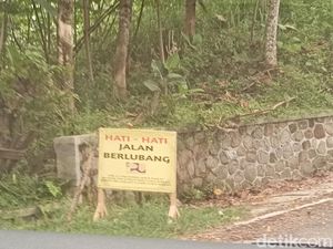 Masih Ada Jalan Berlubang di Jalur Pansela Sukabumi, Begini Kondisinya