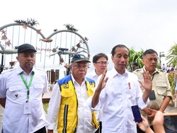Resmikan Penataan Pantai Malalayang, Jokowi: Ini Habiskan Uang Tak Sedikit