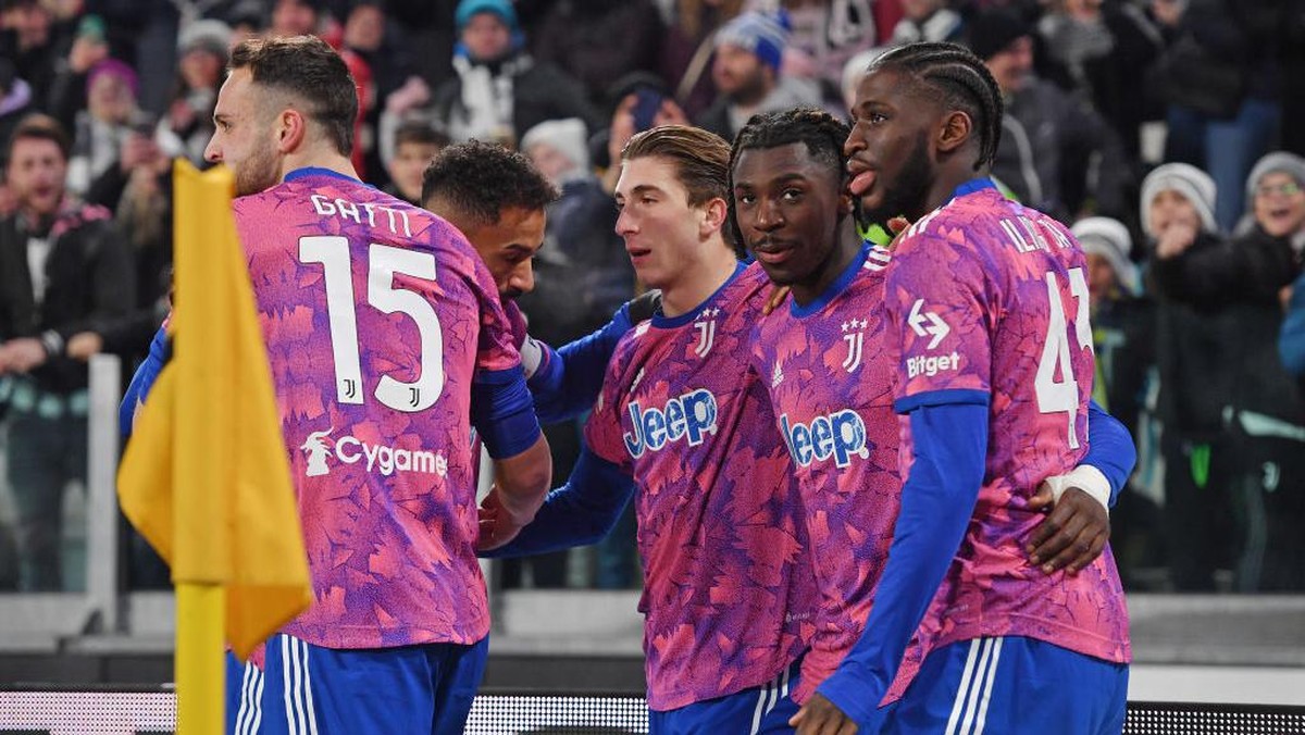 Para pemain Juventus berperan dalam kemenangan 2-1 atas Monza di babak 16 besar Coppa Italia. Foto: Juventus FC via Getty Images/Chris Ricco - Juventus FC