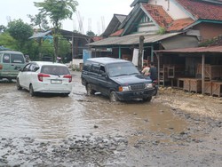 Jalan Gabus-Tambakromo Pati Rusak Parah, Selamat Datang Offroader!