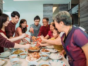 10 Makanan Khas Imlek yang Dipercaya Membawa Keberuntungan 10 Makanan Khas Imlek yang Dipercaya Membawa Keberuntungan