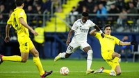 Madrid akhirnya bisa menipiskan ketinggalan pada menit ke-57 lewat gol Vinicius. Gol itu membangkitkan semangat Madrid hingga bisa menyetarakan angka pada menit ke-70 lewat gol Eder Militao.  