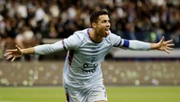 Cristiano Ronaldo mampu bikin dua gol di laga ini. Namun, hal itu tak cukup meredam bintang-bintang PSG meraih kemenangan (Foto: REUTERS/AHMED YOSRI)