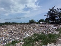 Keluh Kesah Warga Pangandaran gegara Tumpukan Sampah di TPA Purbahayu