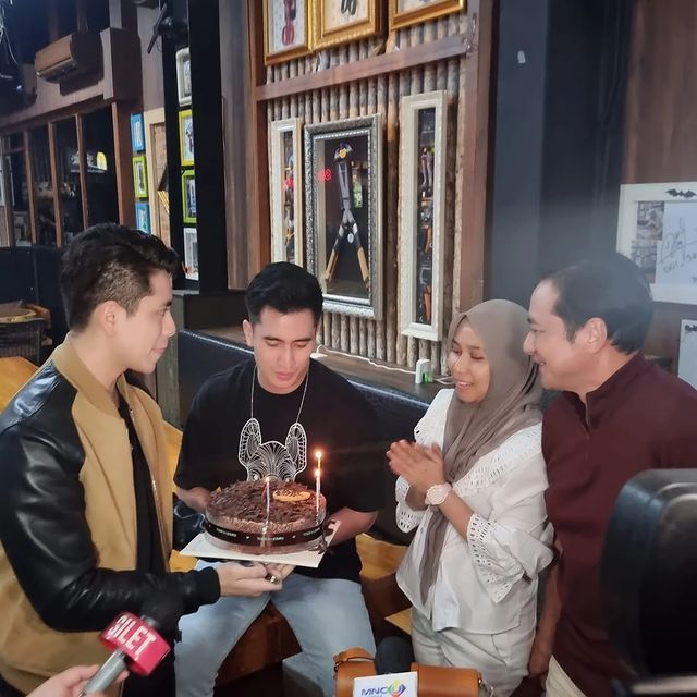 Verrell dan Athalla Bareng Ibu Sambung