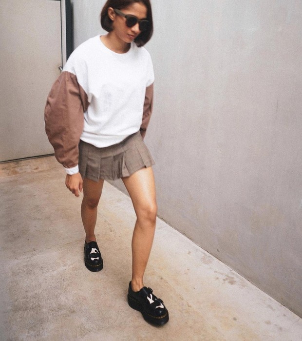 Aghniny Haque dengan outfit tomboy/Sumber: IG @aghninyhaque Aghniny Haque dengan outfit tomboy/Sumber: IG @aghninyhaque