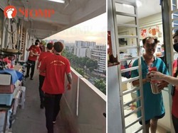 Bukan Tagih Hutang, Debt Collector Ini Justru Berbagi Bingkisan Makanan Imlek