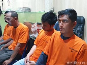 Polisi Bongkar Sindikat Pemalsuan STNK di Medan, 4 Orang Ditangkap Polisi Bongkar Sindikat Pemalsuan STNK di Medan, 4 Orang Ditangkap