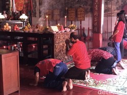 Imlek di Tiongkok Kecil Rembang, Umat Konghucu Beribadah di 3 Kelenteng