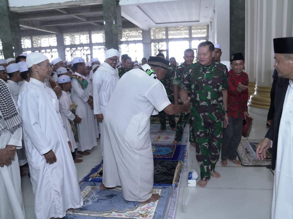 Laksamana Yudo: Santri Bisa Gabung TNI Melalui Secata hingga Perwira Laksamana Yudo: Santri Bisa Gabung TNI Melalui Secata hingga Perwira