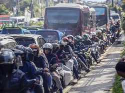 Pemotor Sudah Tahu Macet Malah Lawan Arah, Pelajaran dari Macet Horor Puncak