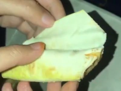 Zonk! Tergiur dengan Foto Menu, Netizen Ini Terima Makanan Setipis Tisu